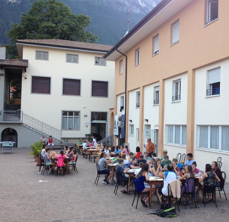 Ostello Della Gioventu Benacus Riva del Garda Eksteriør billede