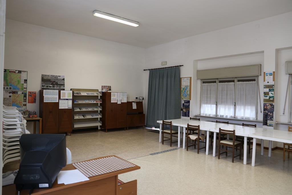 Ostello Della Gioventu Benacus Riva del Garda Eksteriør billede