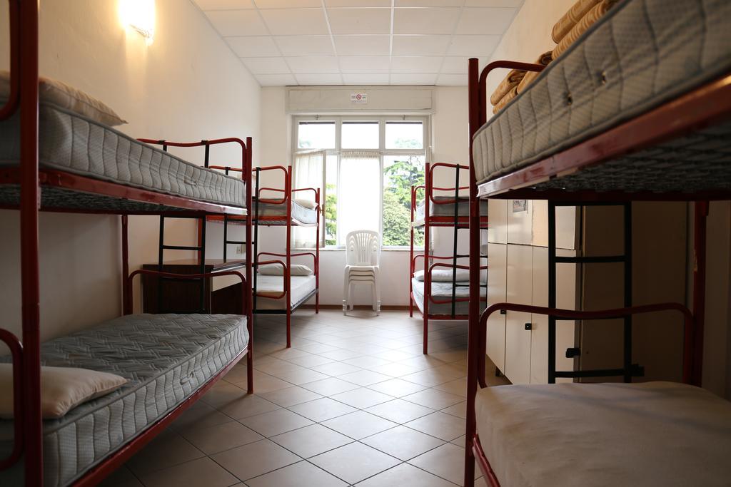 Ostello Della Gioventu Benacus Riva del Garda Eksteriør billede